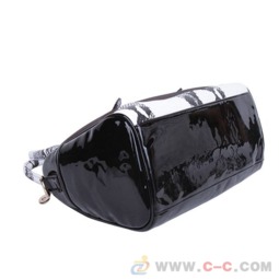 选择志豪皮具包包厂家，打造时尚手袋新潮流